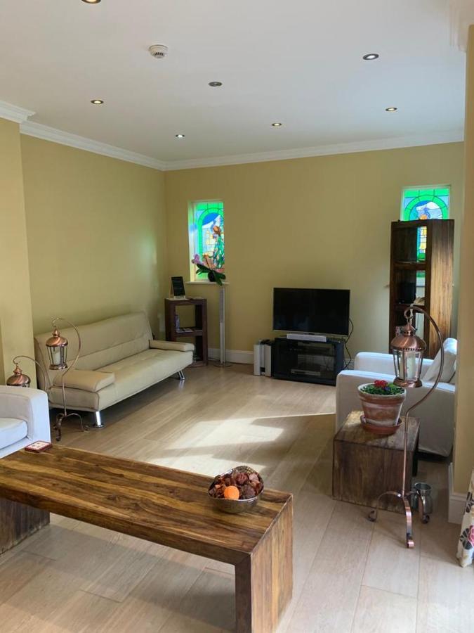A Cozy House To Stay In Sunny Bournemouth Dış mekan fotoğraf